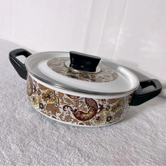 Vintage Enamelware Brown Fancipans Sauce Pan With Lid - Picture 1 of 15